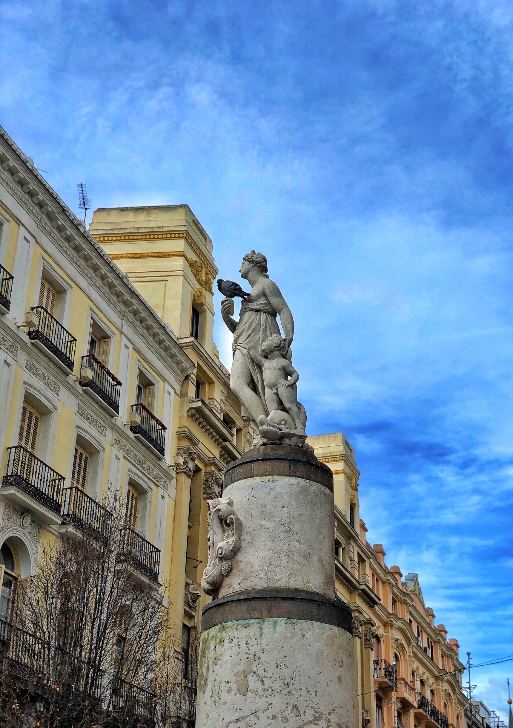 【携程攻略】马德里马德里王宫景点,马德里,建于公元9世纪,西班牙首都