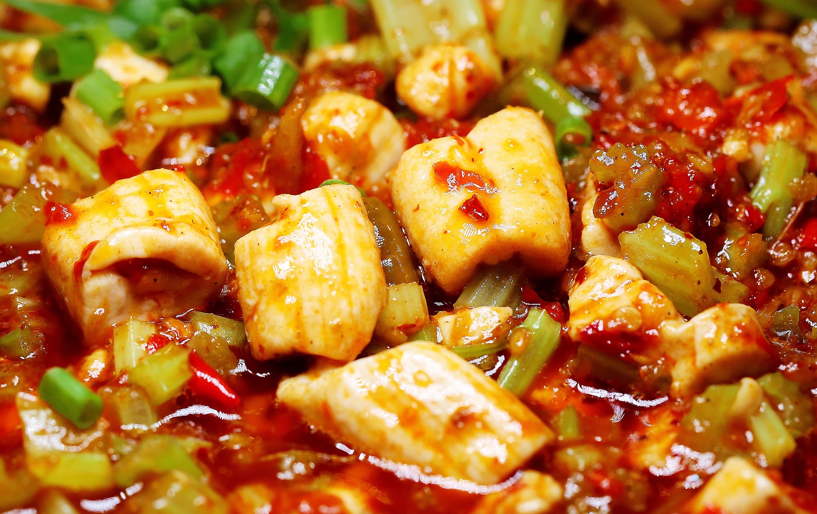 【携程美食林】成都国土乡村菜馆·六扇门餐馆,当看到红烧牛脊髓,大