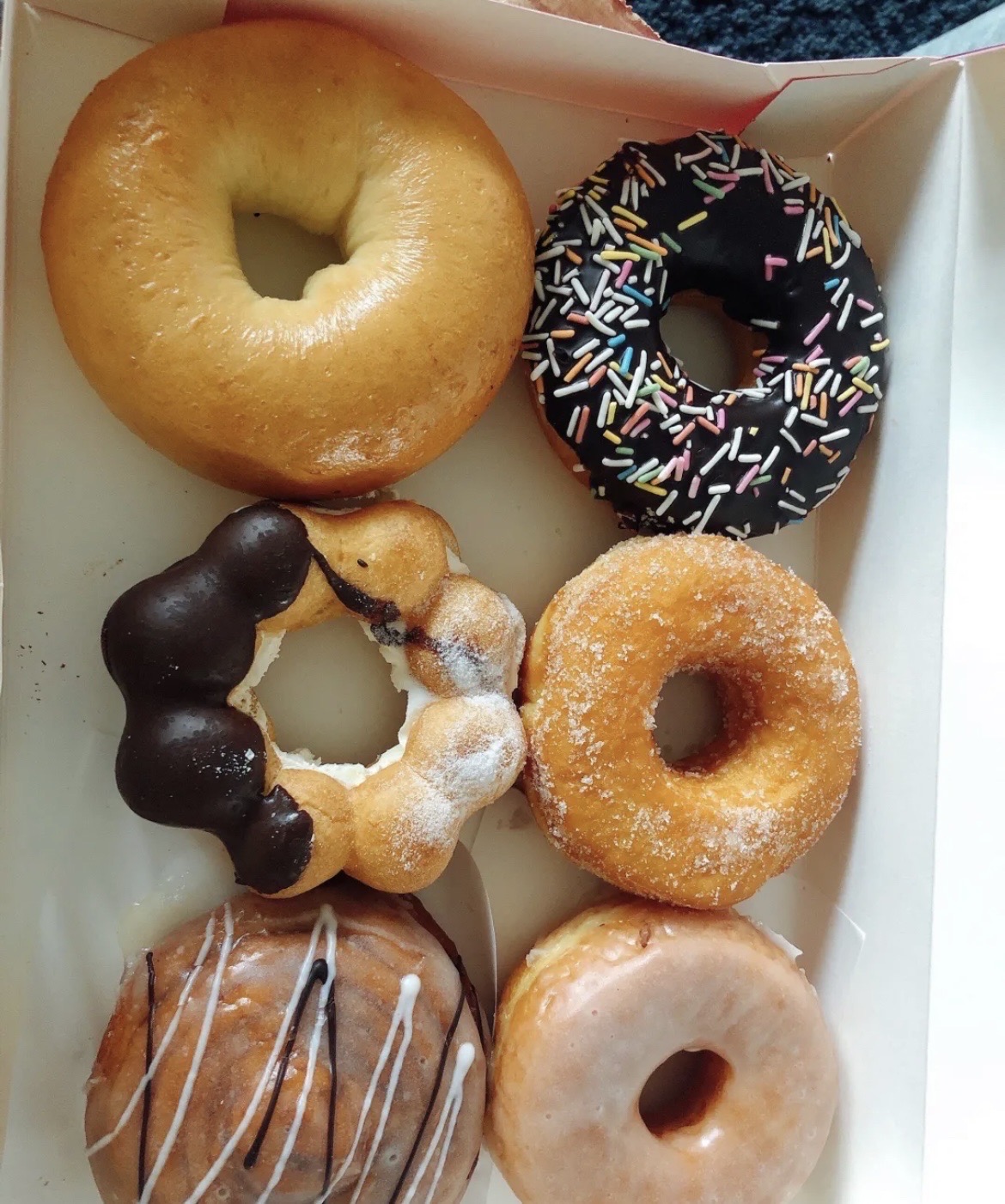 【携程攻略】景点,亮点特色:芬迪铃算是他家的招牌甜甜圈了,形似一串