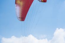 一起来无锡花山滑翔伞基地玩滑翔伞吧