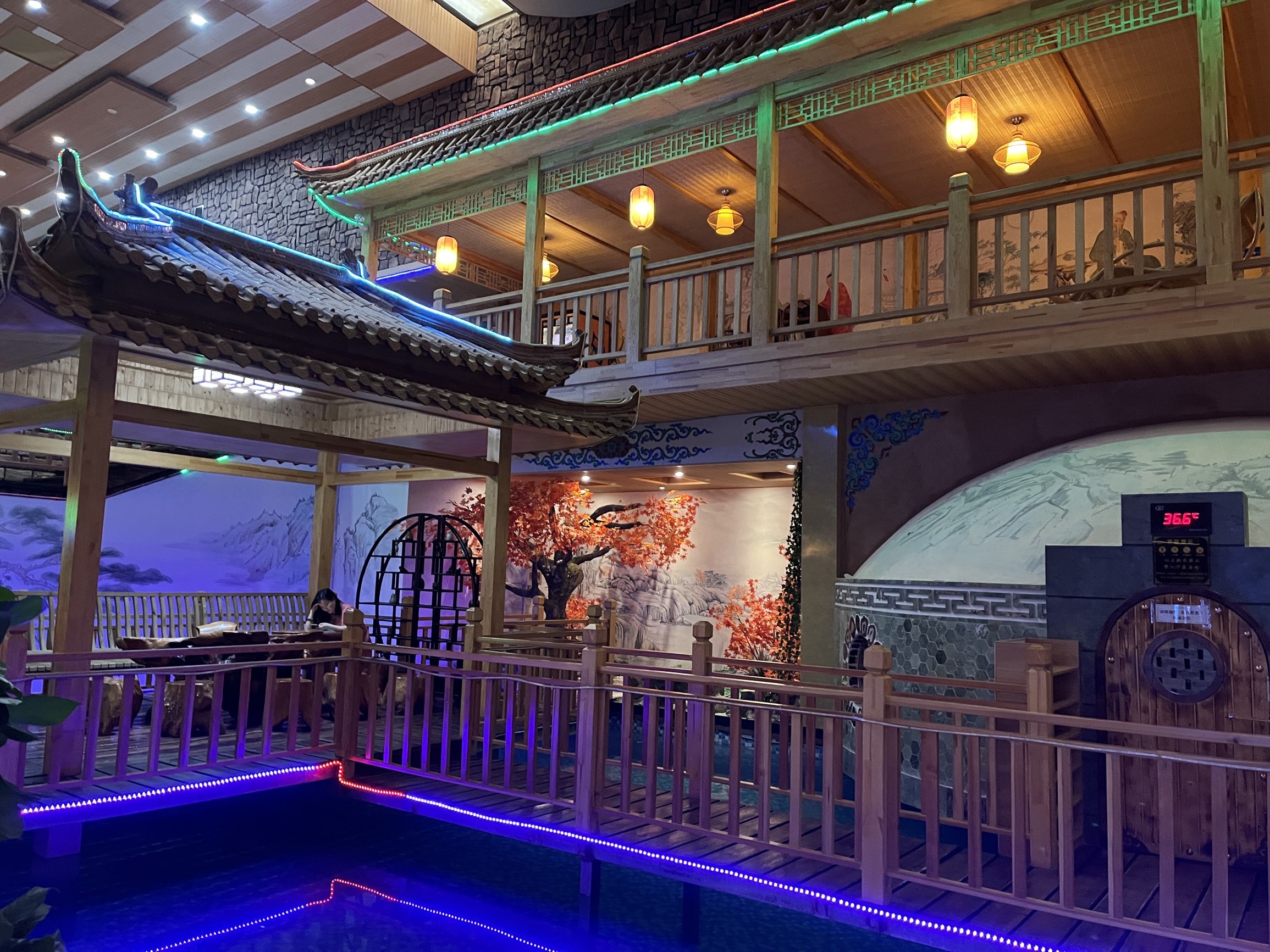 【携程美食林】合肥金渤瀚自助餐餐馆,温泉,汗蒸,儿童游乐场,电影院