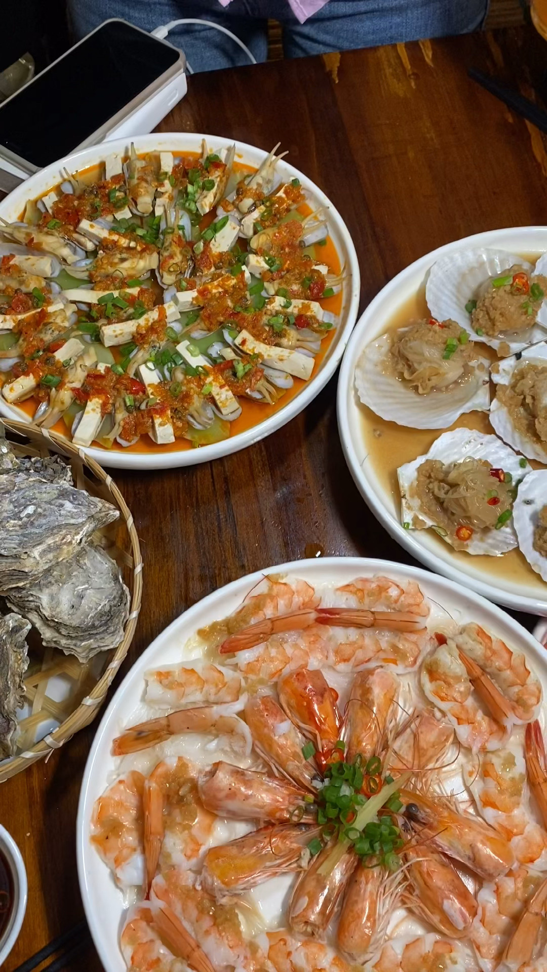 重庆北滨路这家清吧可以喝啤酒配海鲜超好吃