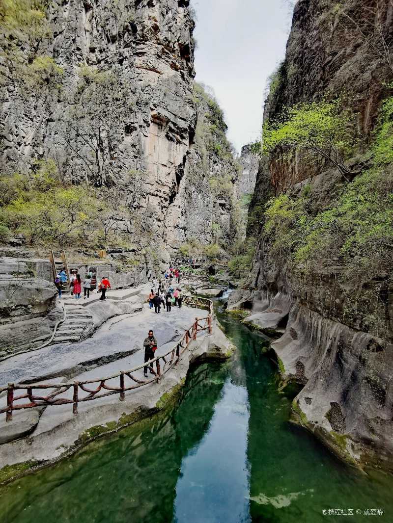 太行山大峡谷八泉峡景区很值得一看