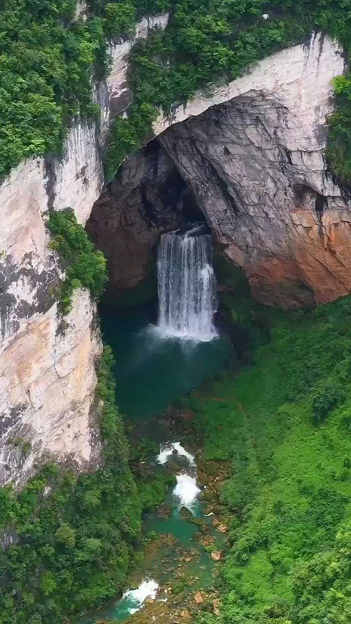 洞中瀑布. 贵州贵阳羊皮洞.-携程攻略