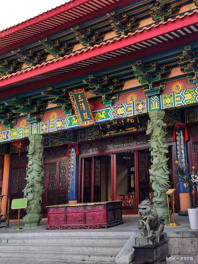 金鸡山寺庙图片