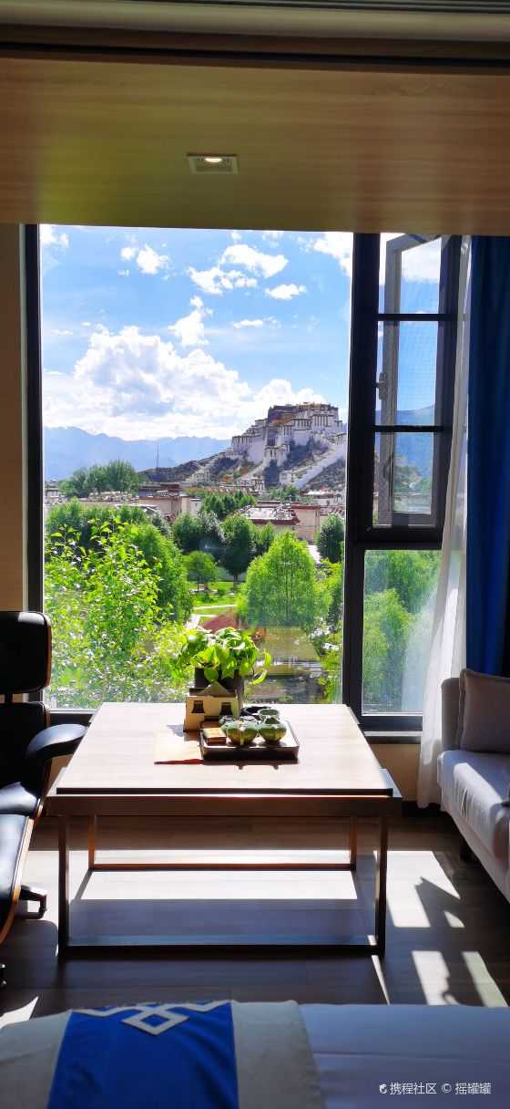 m26****4279吃住行三方面全方位包含,适合暑-拉萨新华宾馆自由行笔记