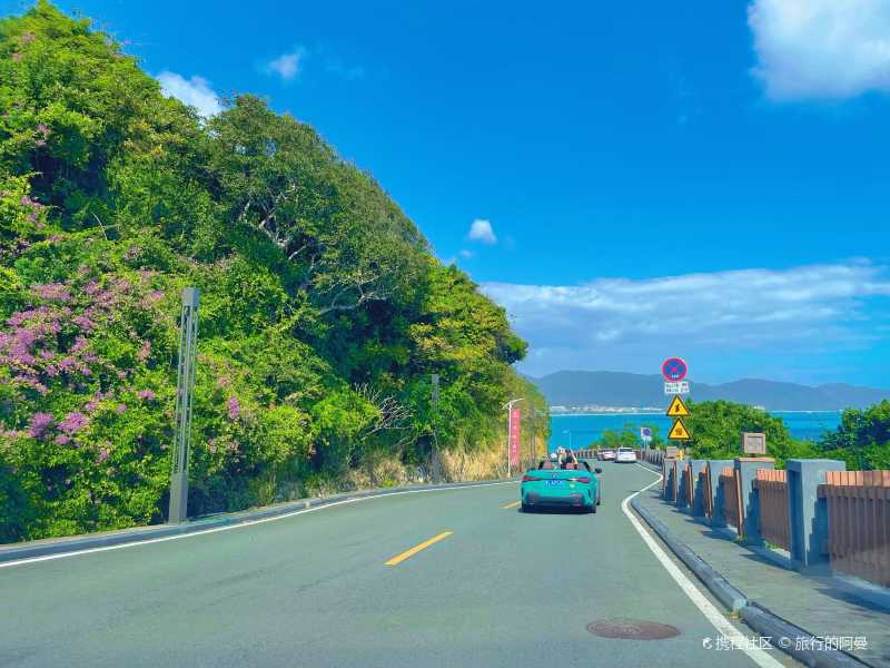 自驾绝美沿海公路三亚太阳湾