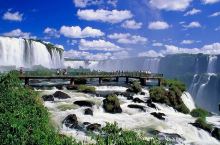 阿根廷和巴西·伊瓜苏瀑布