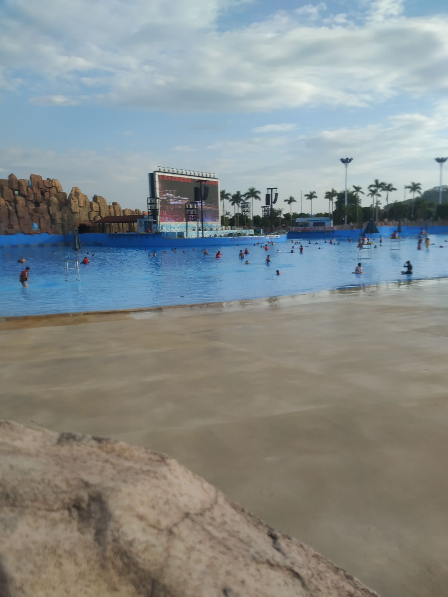 【携程攻略】玉林克拉湾水上乐园适合家庭亲子旅游吗,克拉湾水上乐园