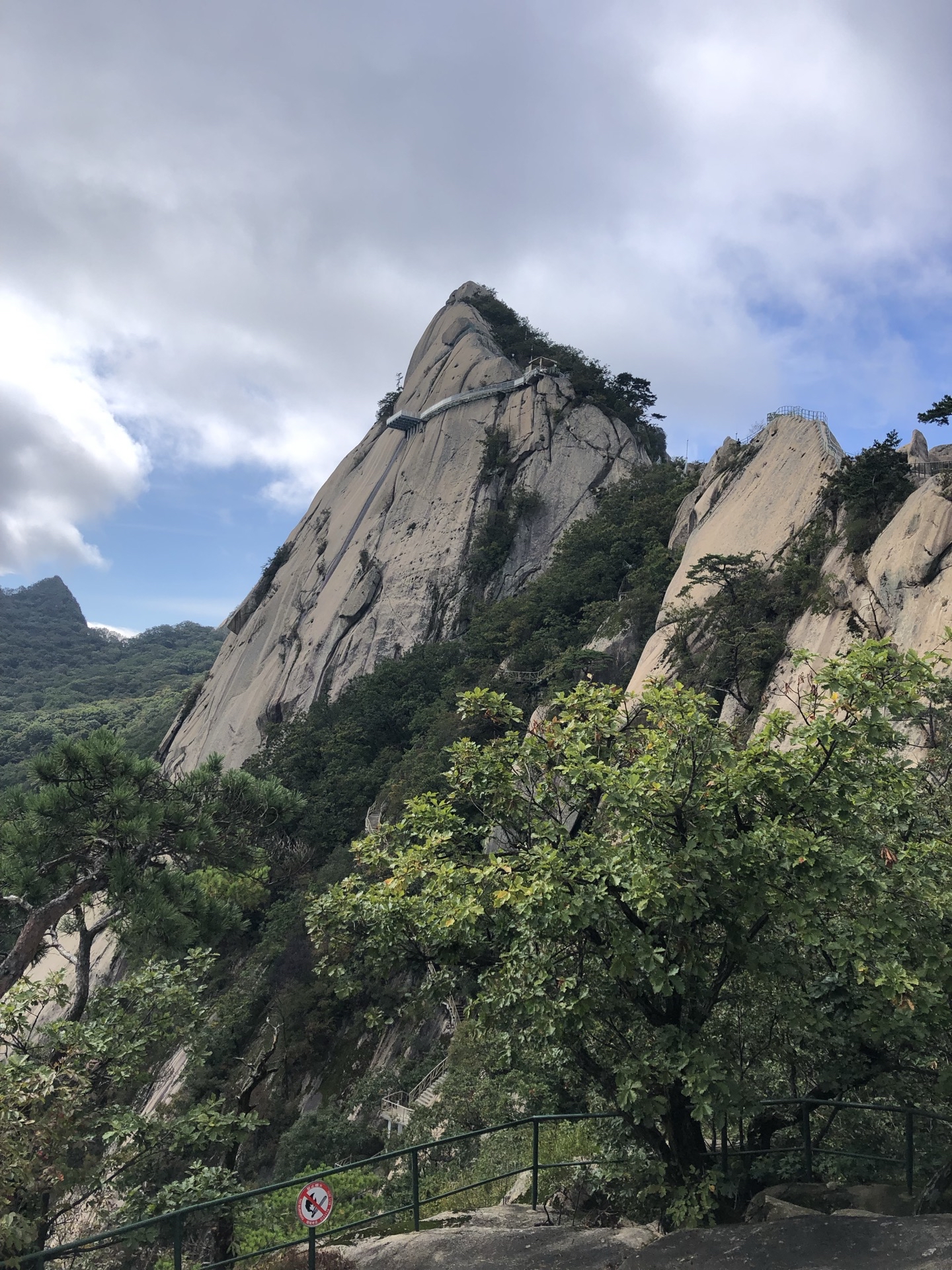 【攜程攻略】鳳城丹東鳳凰山適合家庭親子旅遊嗎,丹東鳳凰山家庭親子