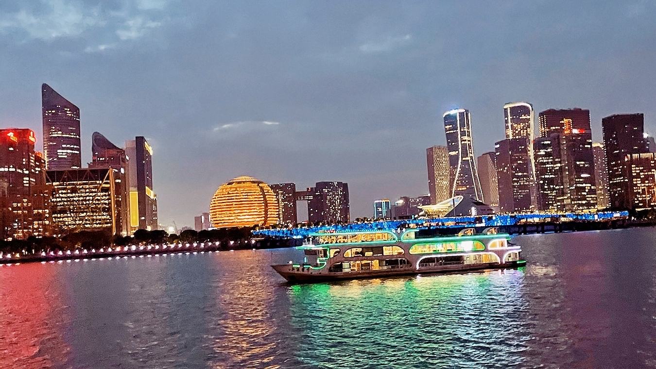 杭州钱塘江夜游适合朋友出游旅游吗,钱塘江夜游朋友出游景点推荐/点评