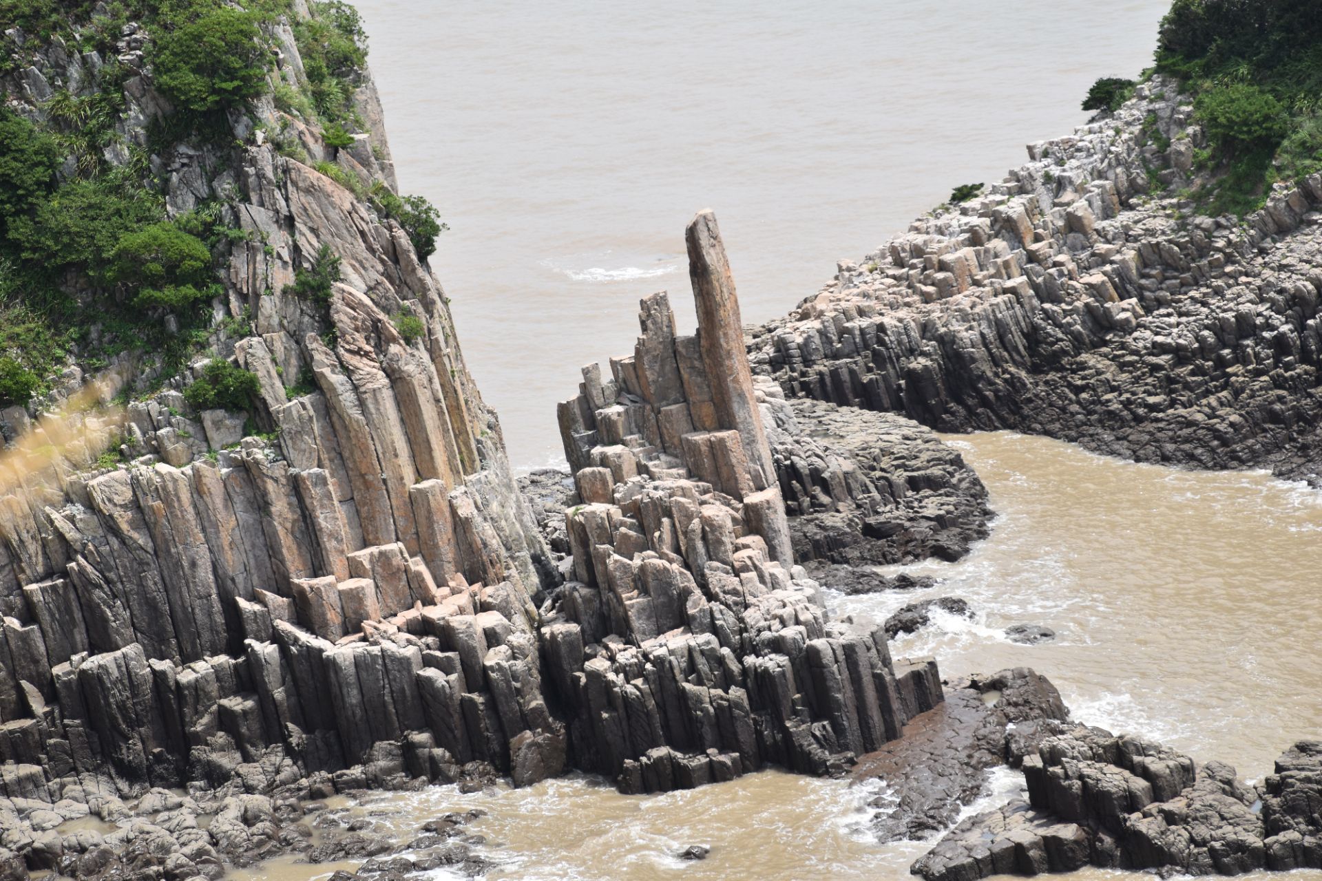 【携程攻略】象山花岙石林适合朋友出游旅游吗,花岙石林朋友出游景点