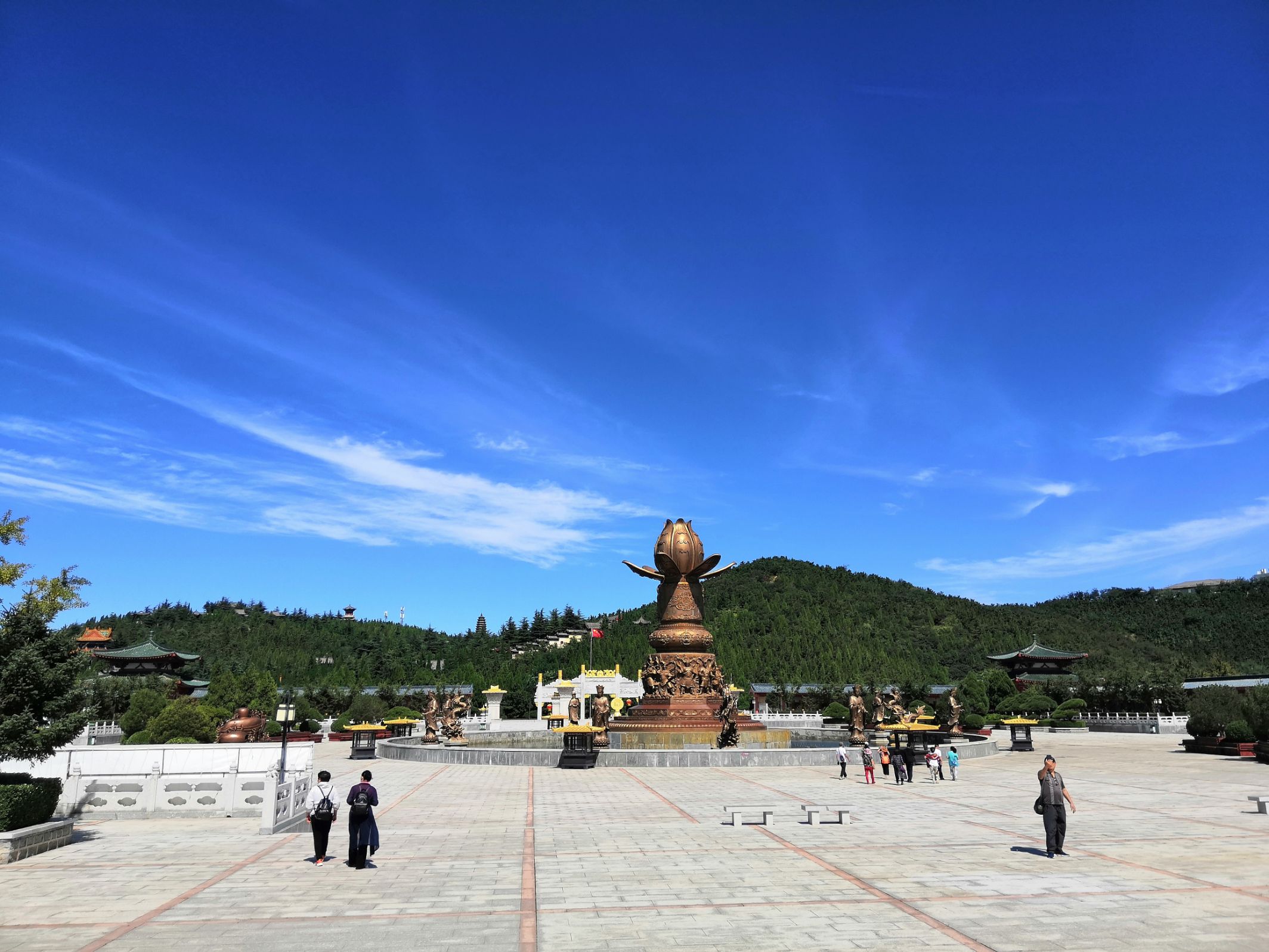 龙口南山旅游景区简介( 龙口南山旅游景区简介资料 )