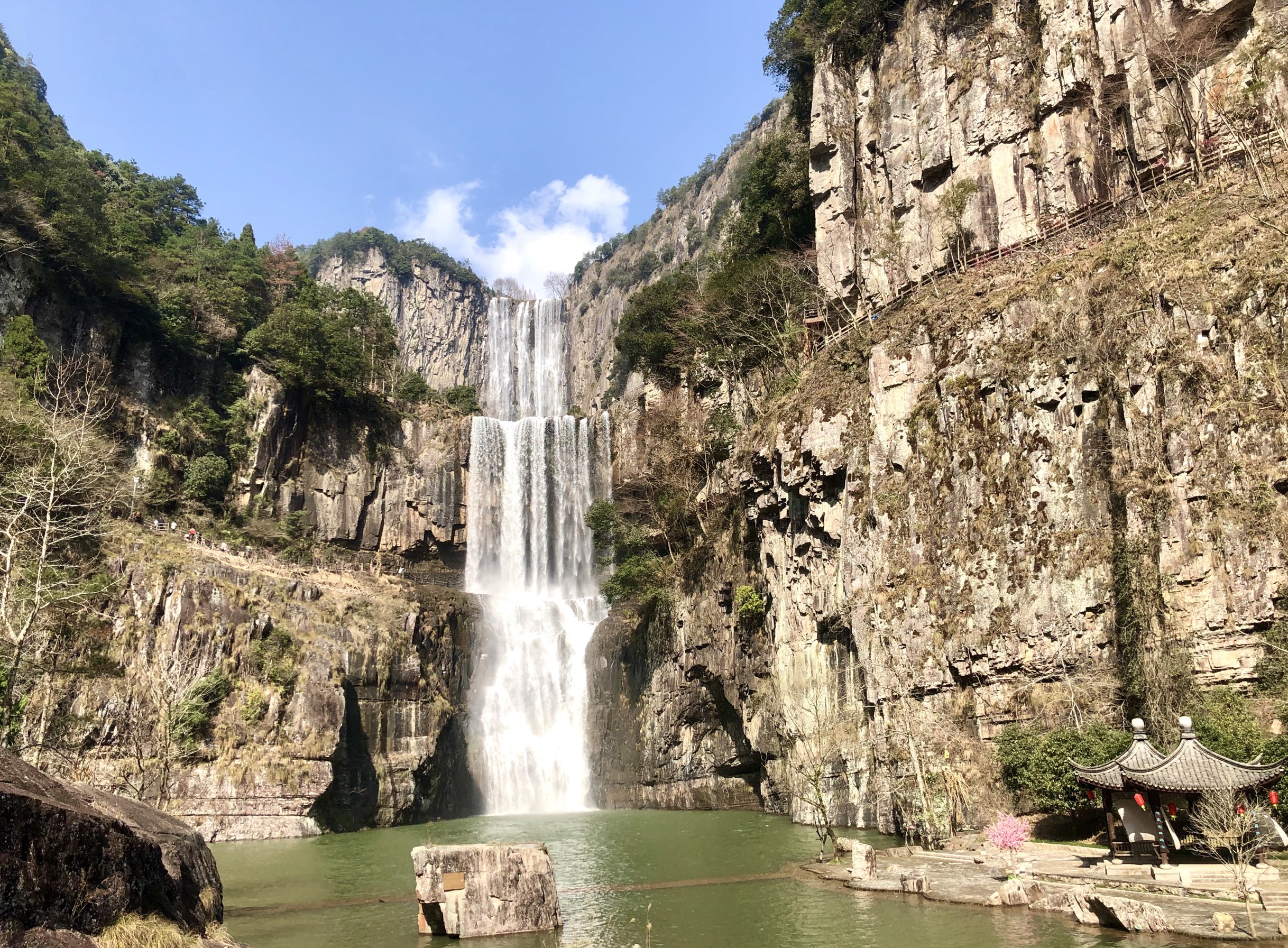 刘伯温故里百丈漈景区