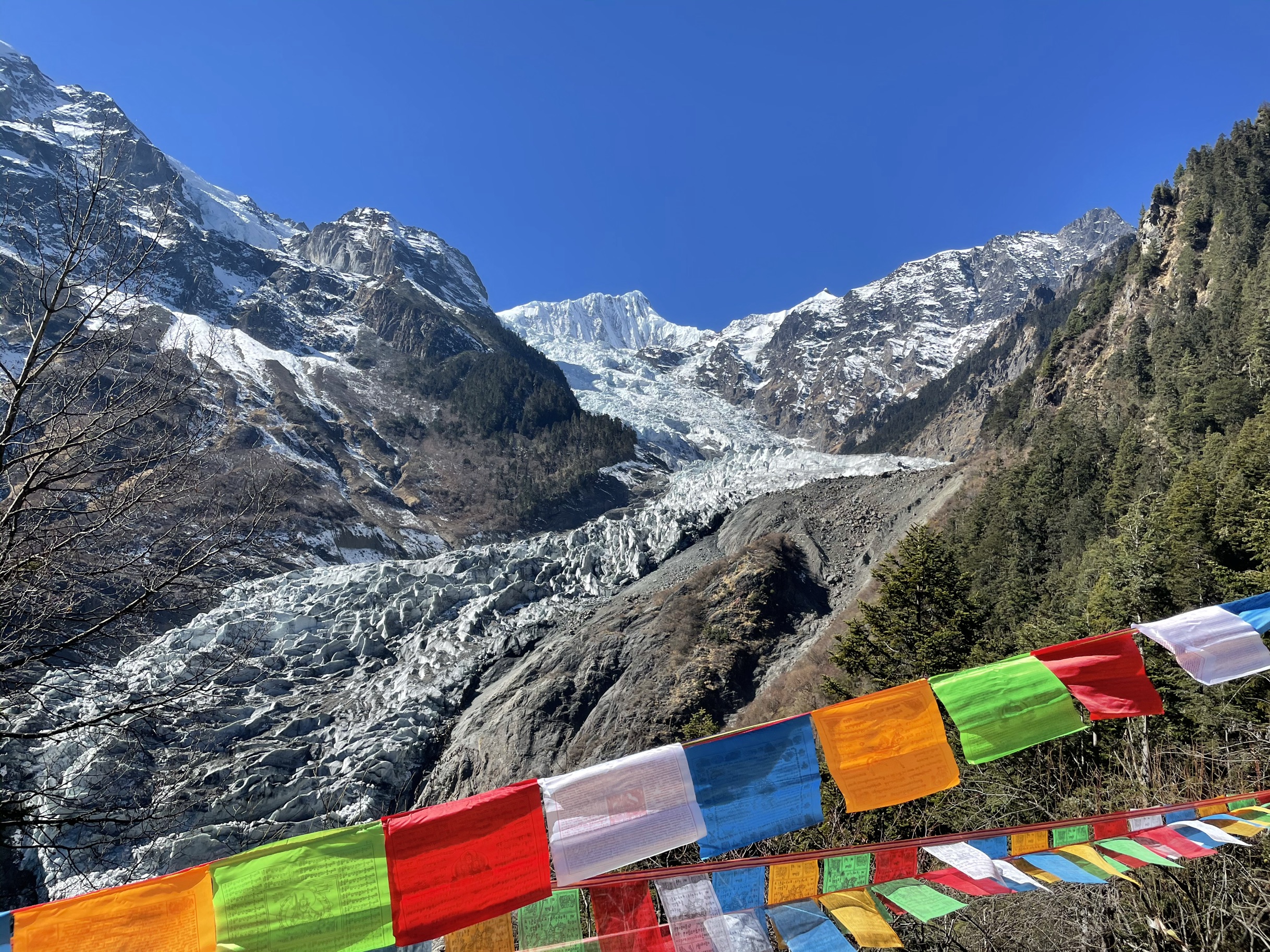 【携程攻略】梅里雪山明永冰川适合情侣出游旅游吗,明永冰川情侣出游