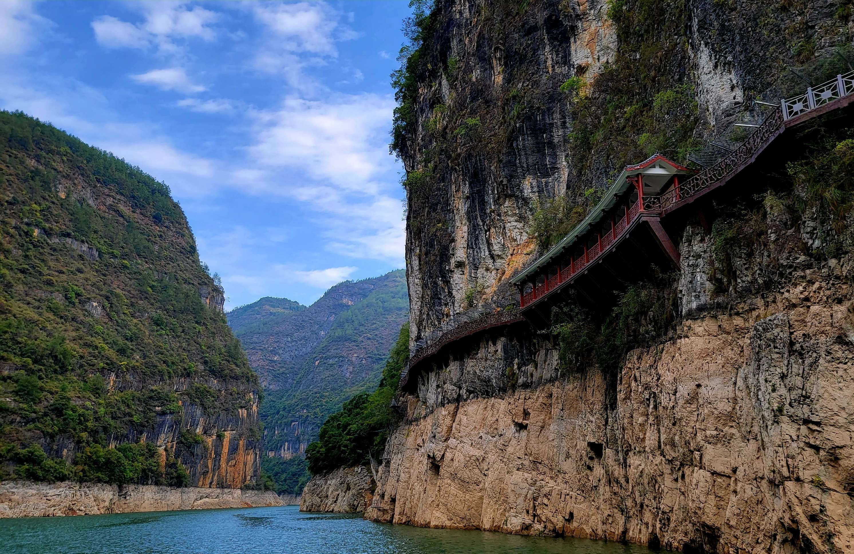 【携程攻略】重庆巫山小三峡景点,巫山小三峡是长江三峡的第一大支流大宁河下游在巫山县境内的龙门峡、…