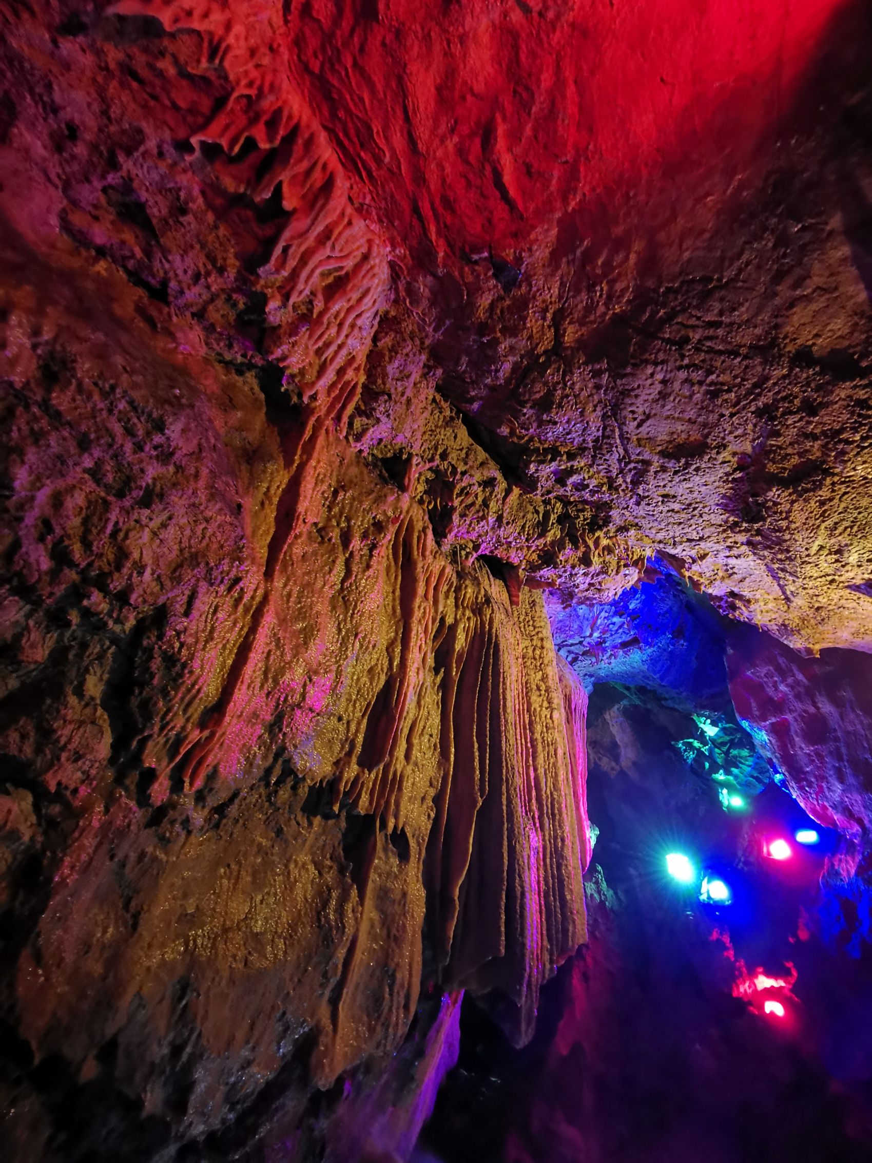 【携程攻略】宜兴灵谷洞适合朋友出游旅游吗,灵谷洞朋友出游景点推荐/