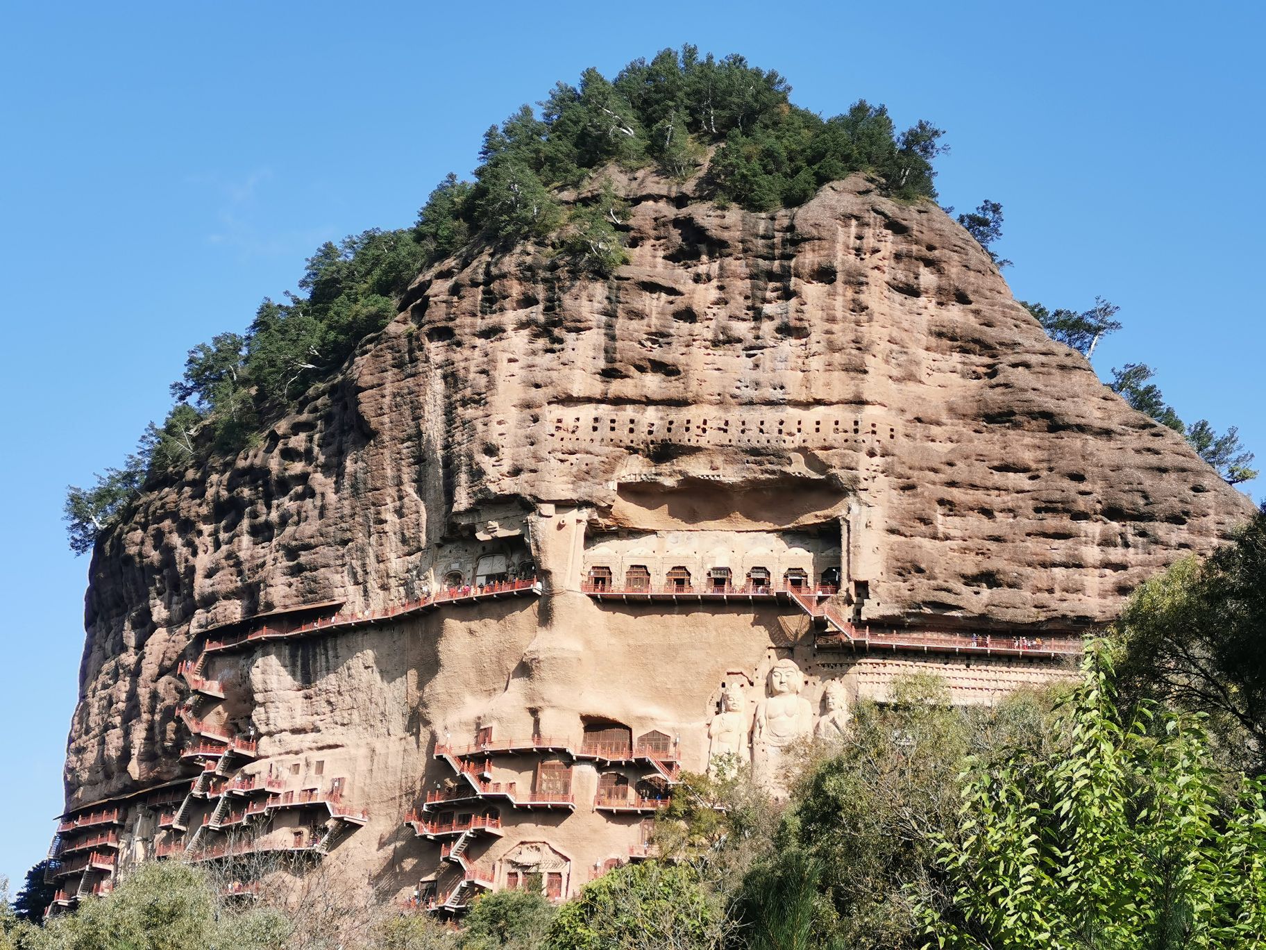 麦积山石窟