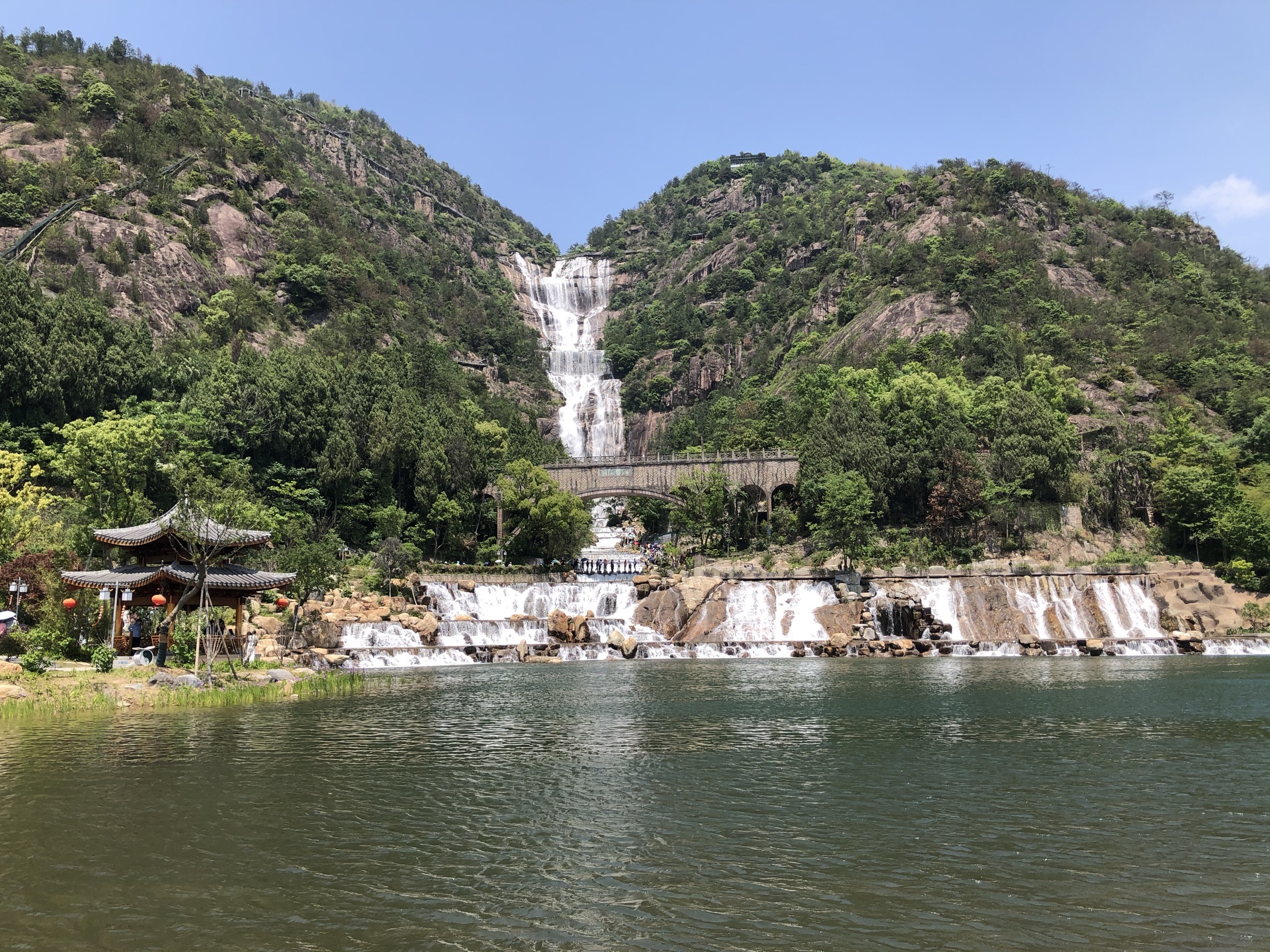 【攜程攻略】天台天台山大瀑布景點,對於出生在平原的我,還是體驗比較