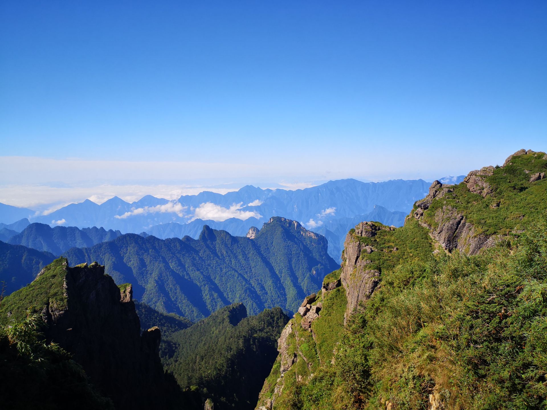【携程攻略】神农架神农架风景区景点,第一,神农谷特别美,千万不能