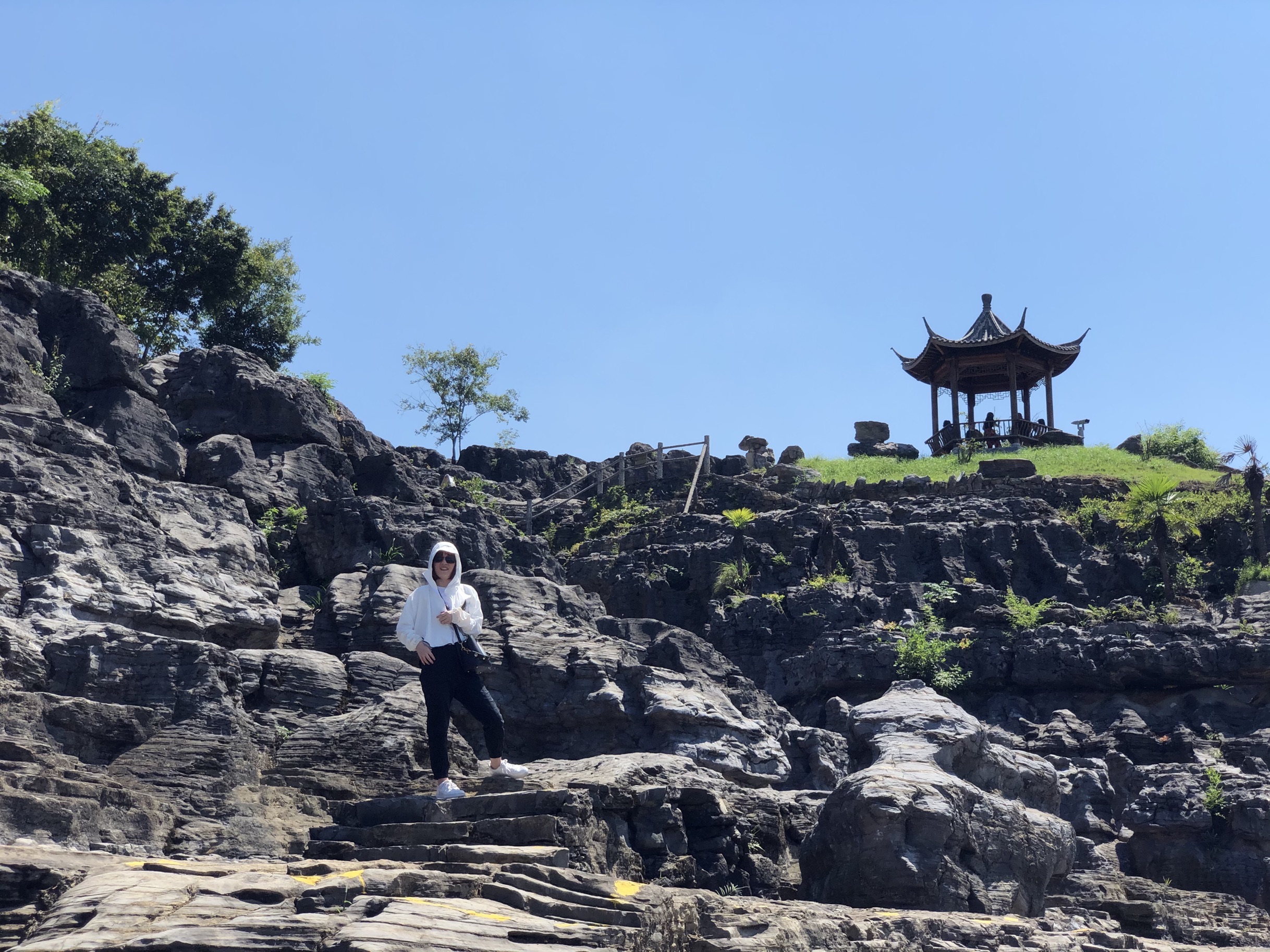 【携程攻略】黟县西递石林景区适合朋友出游旅游吗,西递石林景区朋友