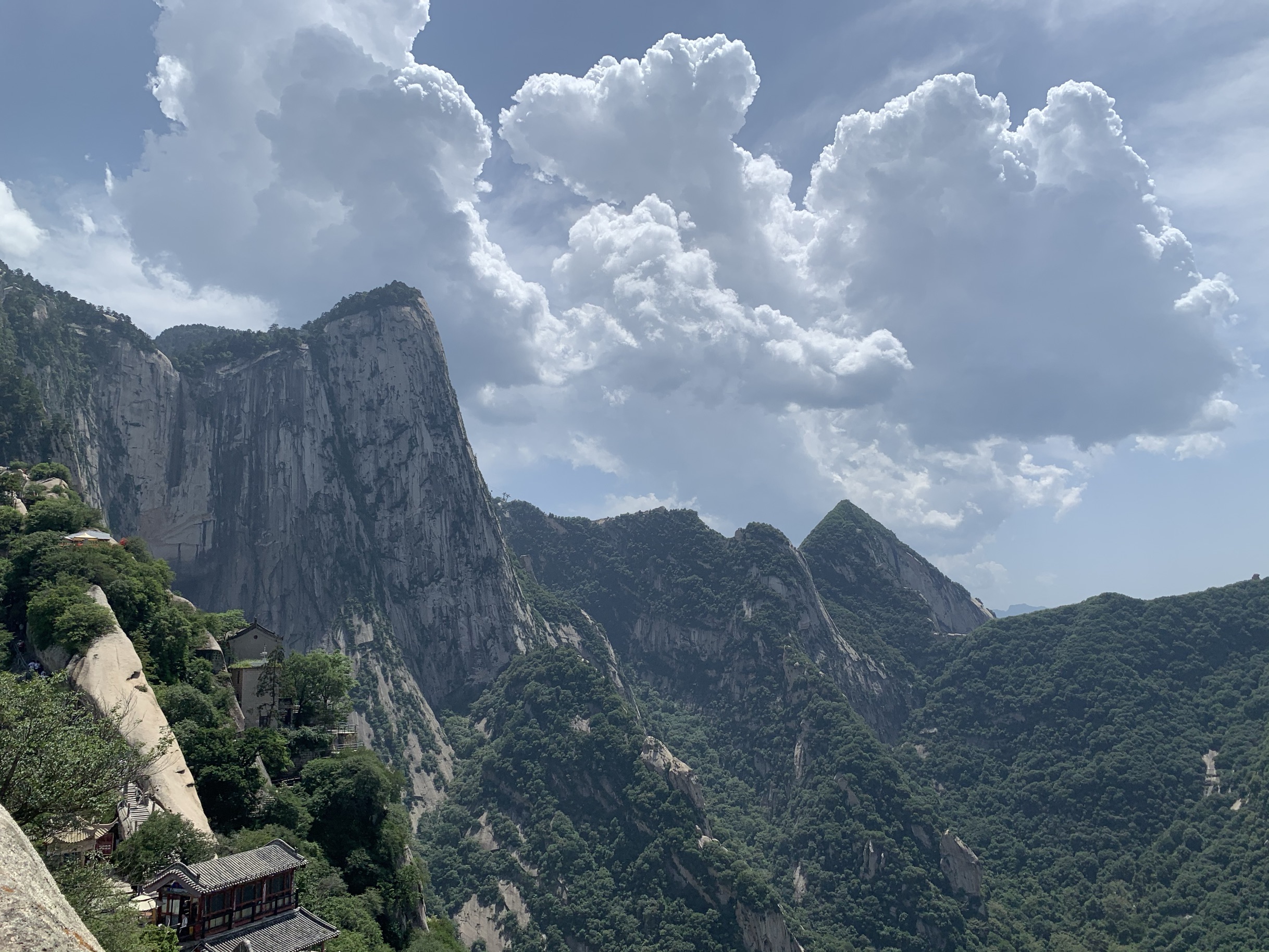 【携程攻略】华山西峰适合家庭亲子旅游吗,西峰家庭亲子景点推荐/点评