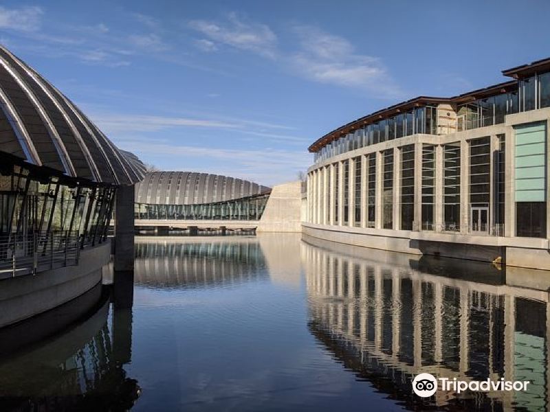 水晶桥美国艺术博物馆