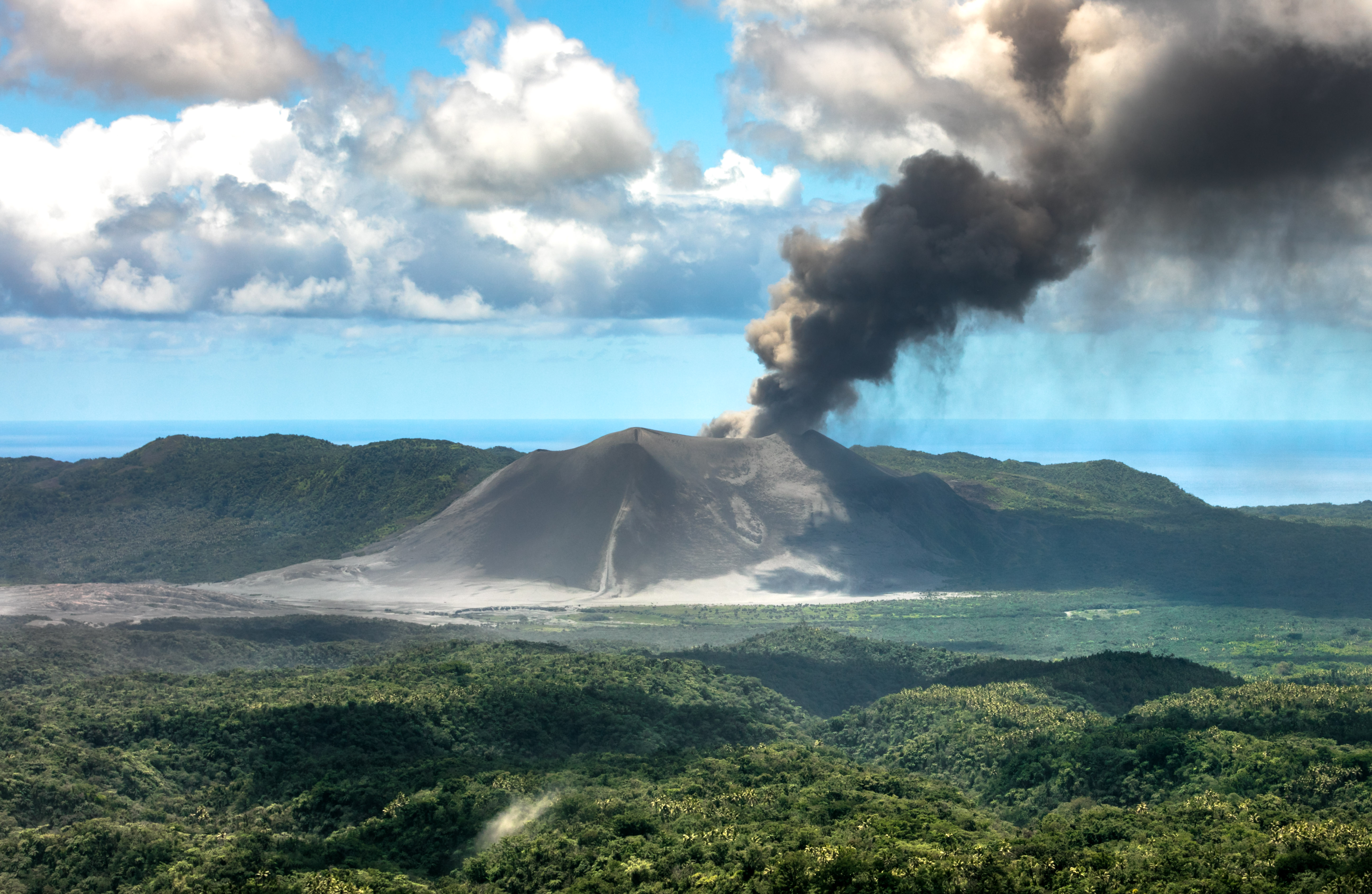 mount yasur