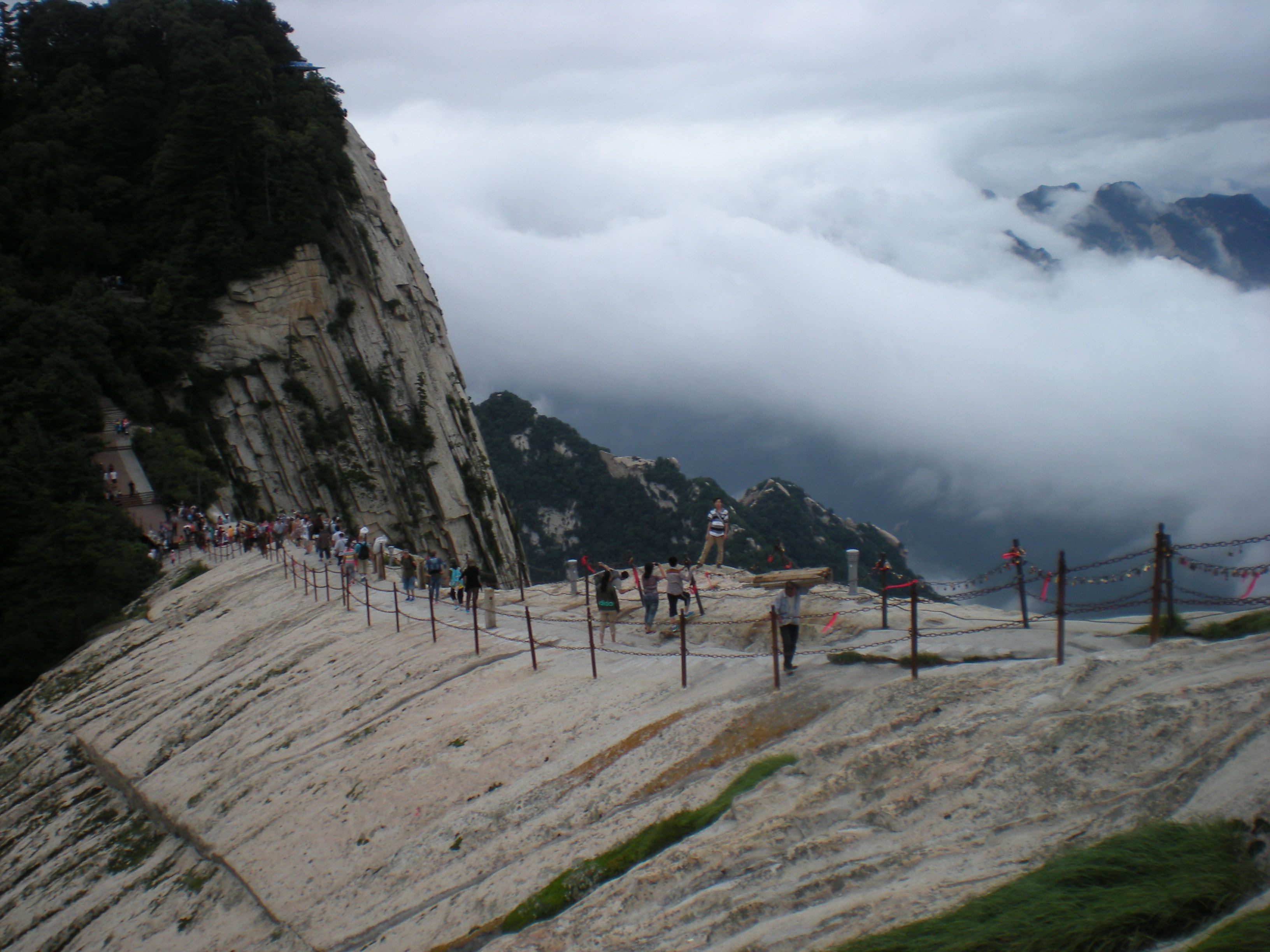 【攜程攻略】華山西峰適合家庭親子旅遊嗎,西峰家庭親子景點推薦/點評