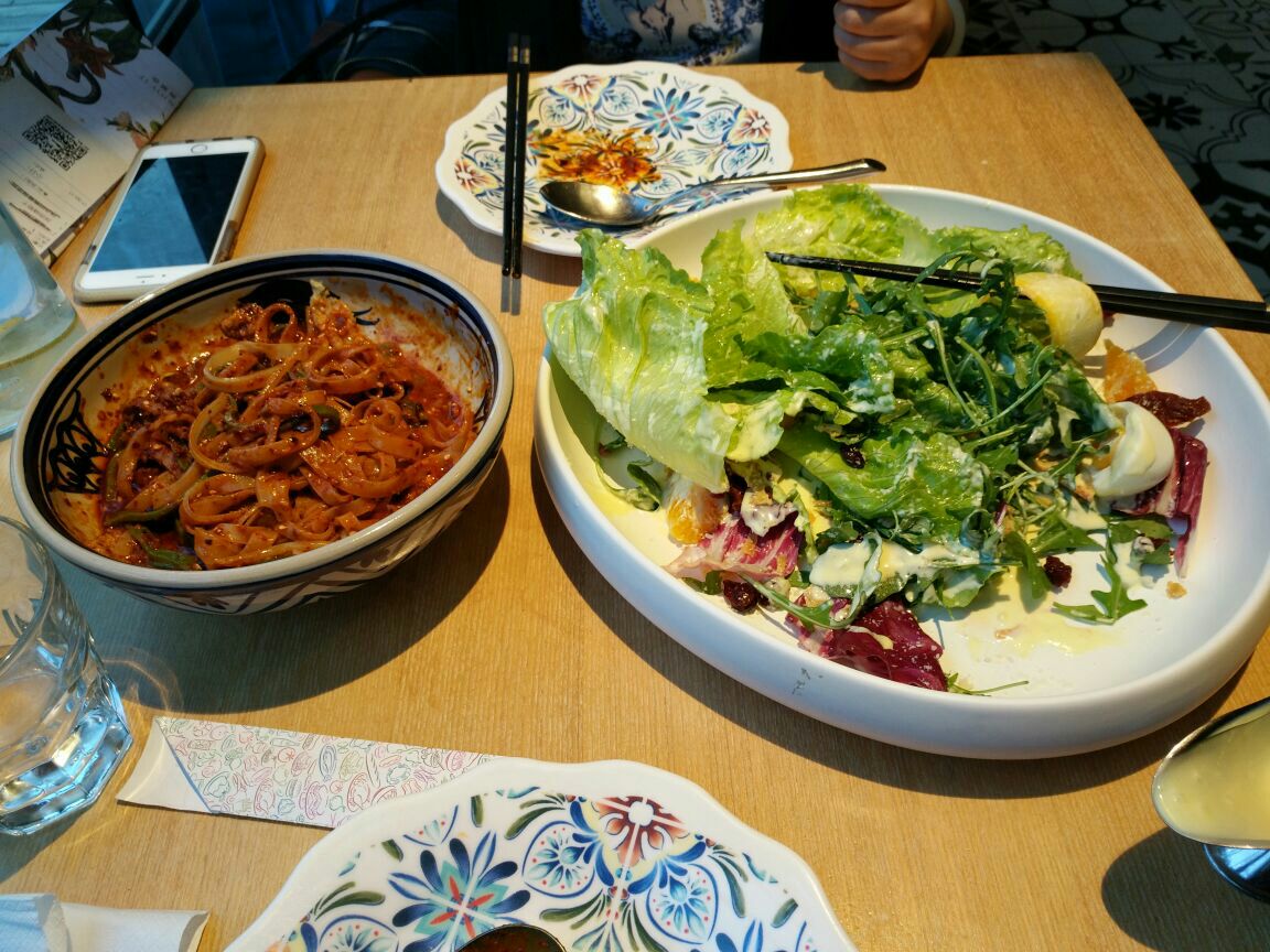 莎莎salsa酥皮烤鸭·湖榭