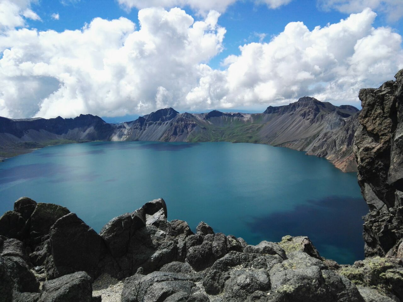 18度的长白山避暑之旅，等来一个云开雾散的天池-长白山旅游攻略-游记-去哪儿攻略