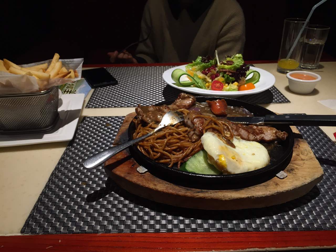 半秋山西餐厅(黄石店)