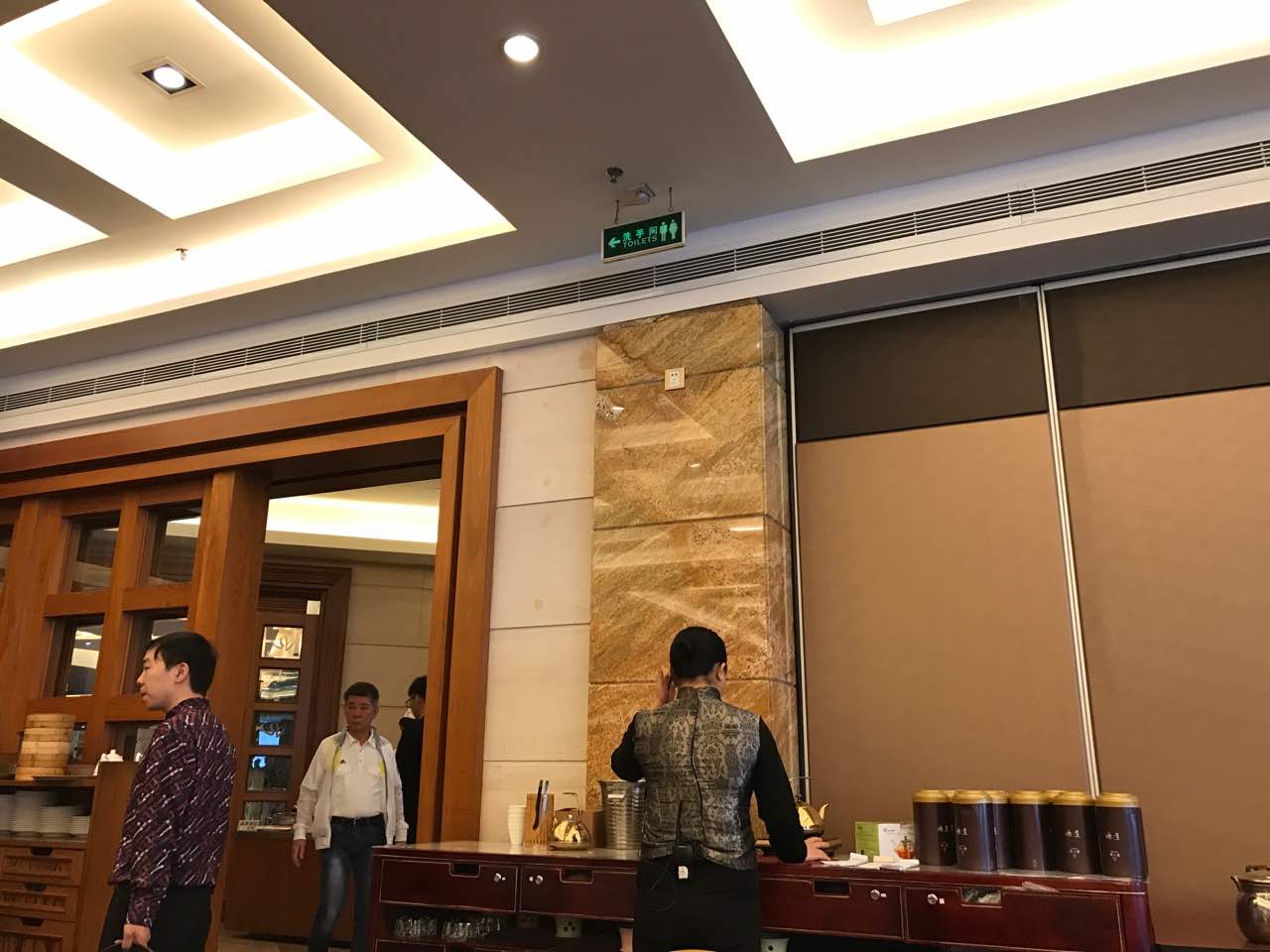 2021春满园(时代广场店)美食餐厅,环境还可以,味道一般,价格.