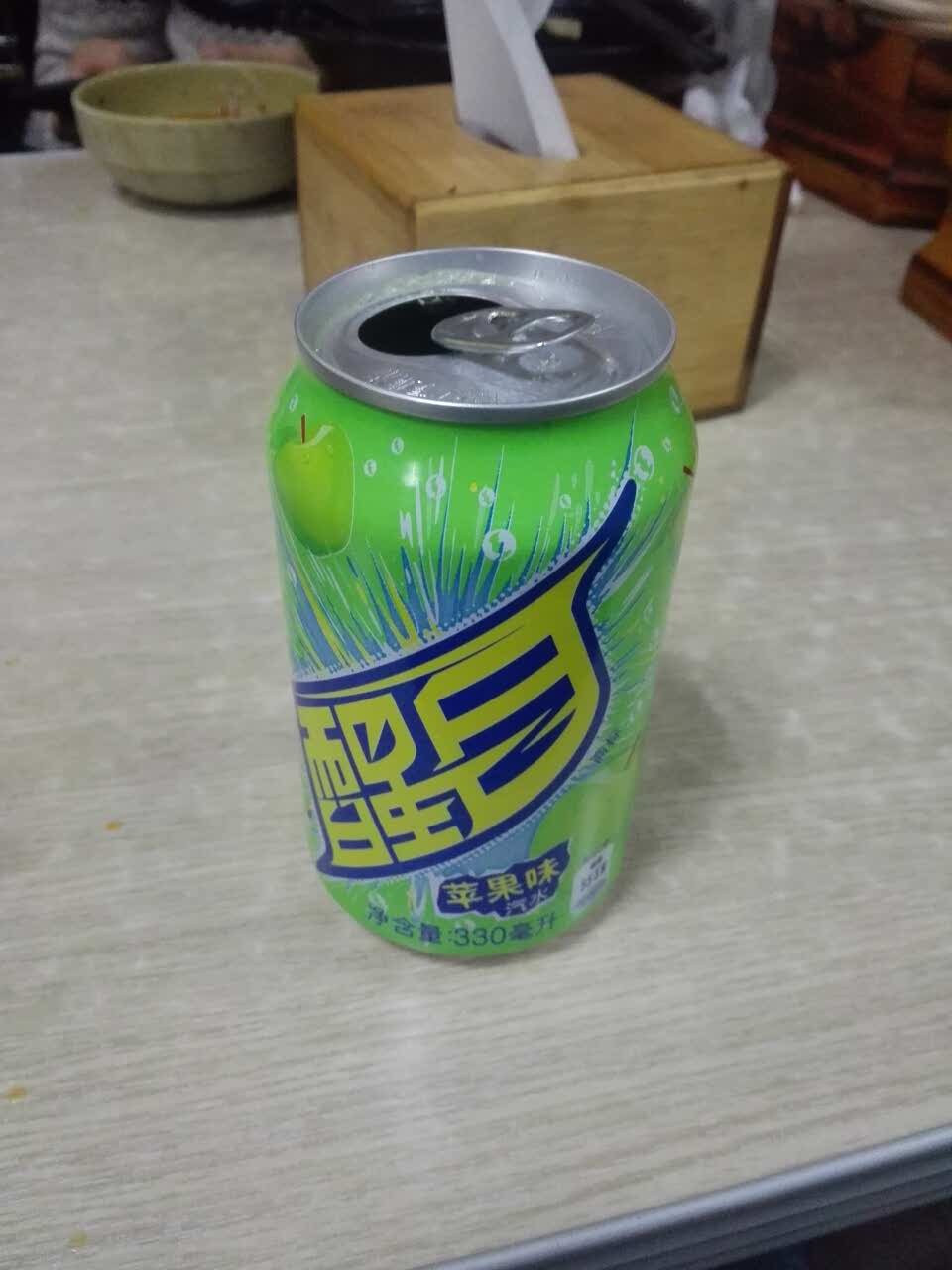 2022滇心亭过桥米线美食餐厅,我只是买了一瓶醒目,苹果味的.