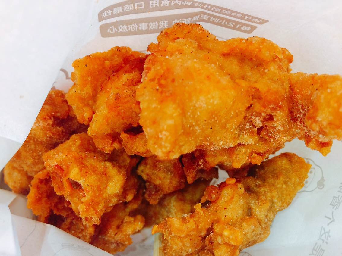 还好,最喜欢吃的还是香香鸡,这家店服务还算是好的了,即使是忙一点,也