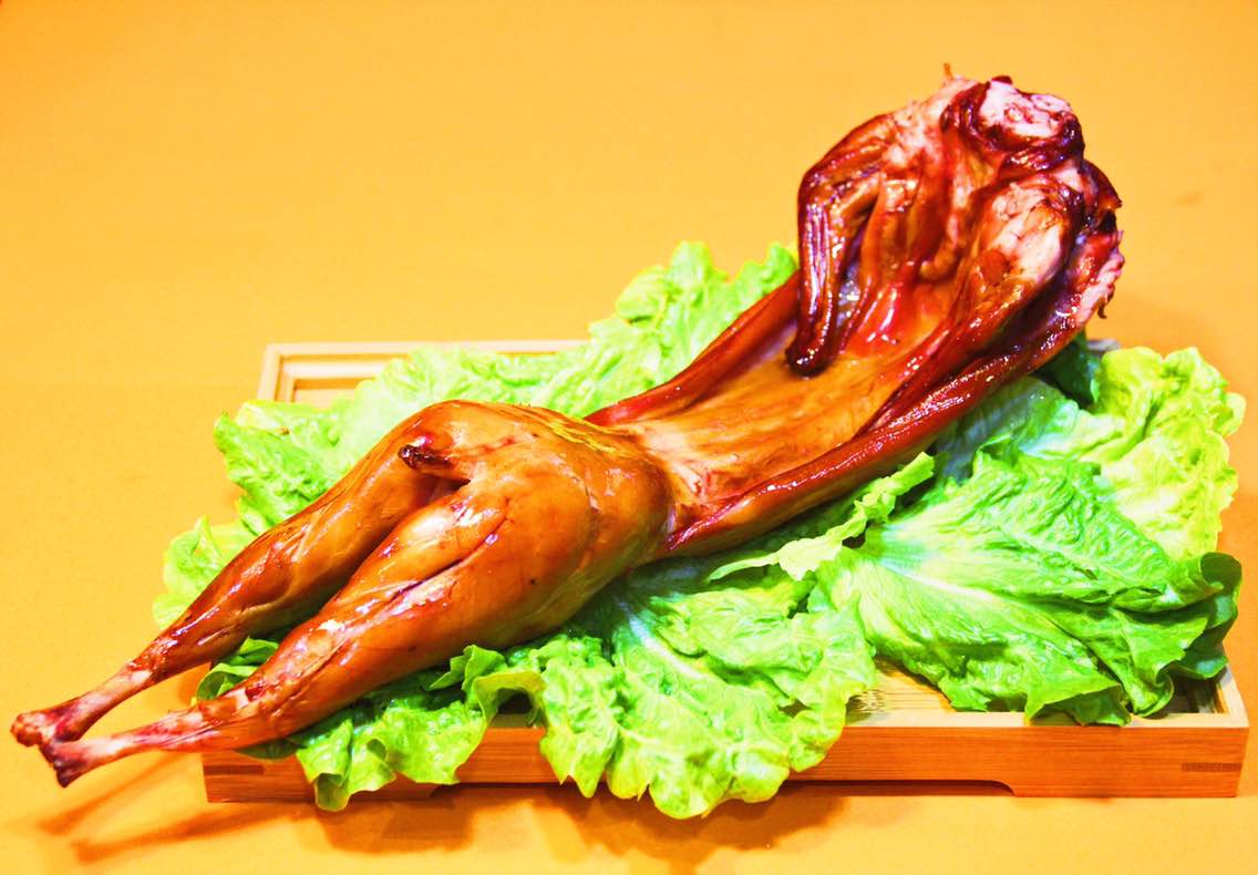 次了最喜欢泡椒味儿本来烤兔就怕太干不好嚼这家的