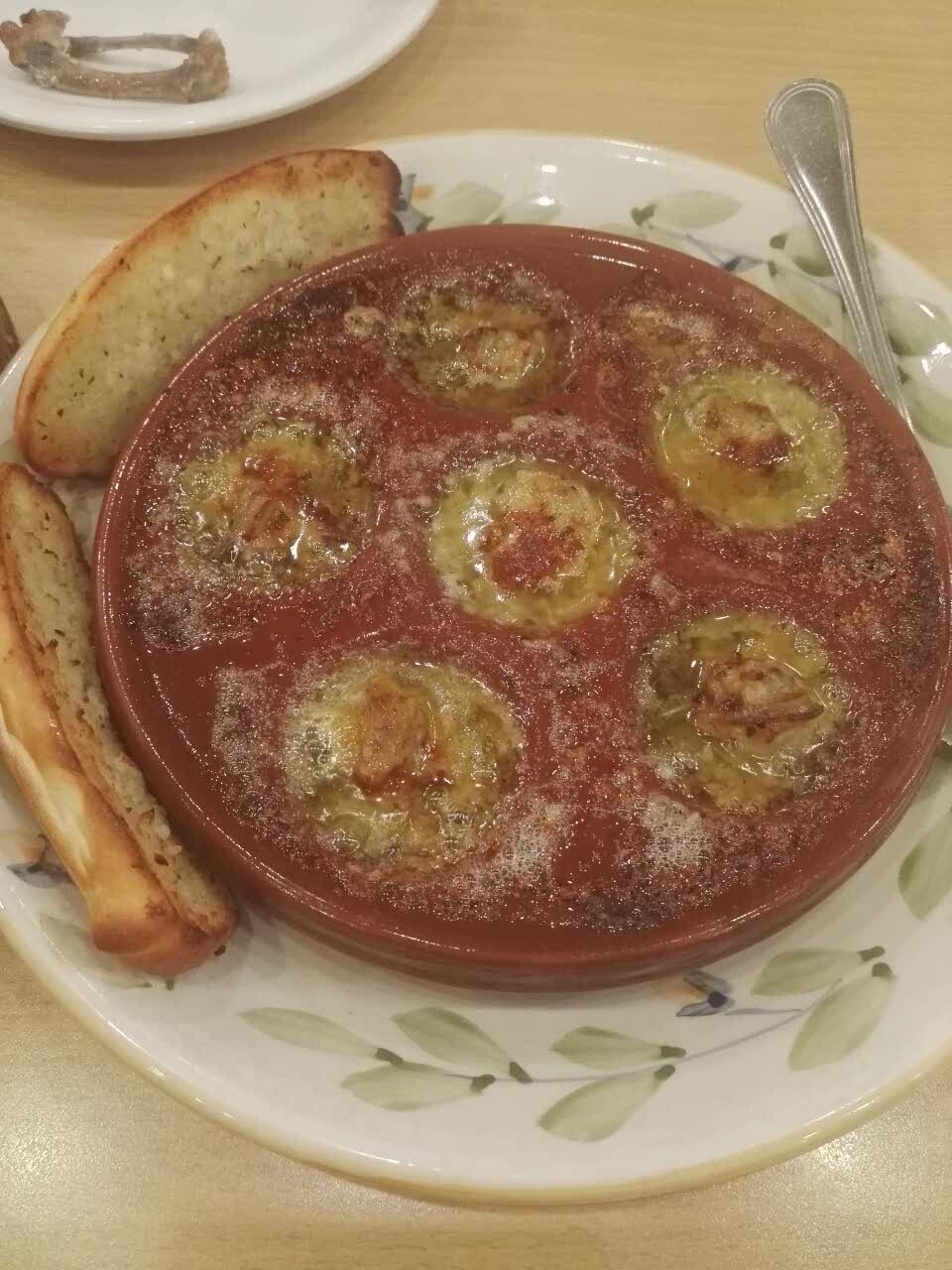 2023萨莉亚意式餐厅(长阳路店)美食餐厅,羊排今天烤的不错,很入味?...