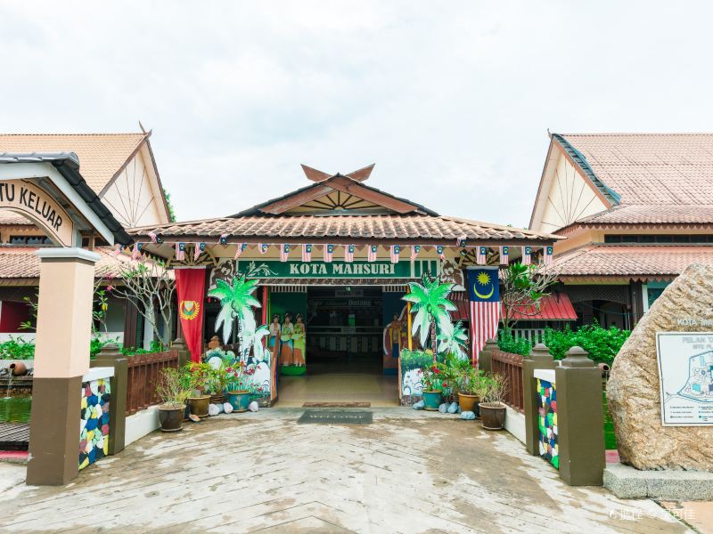 兰卡威玛苏丽之墓游玩攻略-玛苏丽之墓门票多少钱/价格表-团购票价