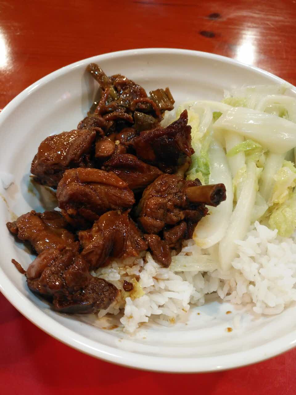 不错哟,三杯鸭单调,原价12块,用支付宝口碑支付,才9.6元.值得推荐.