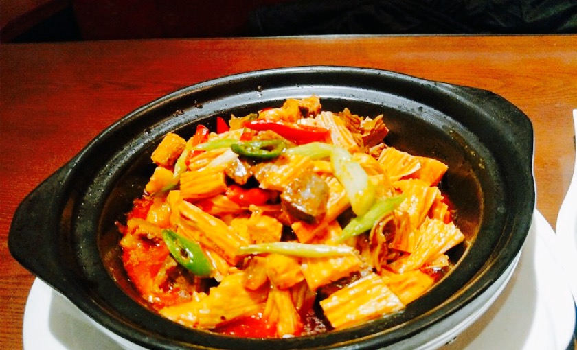 雅君餐饮(祁连店)