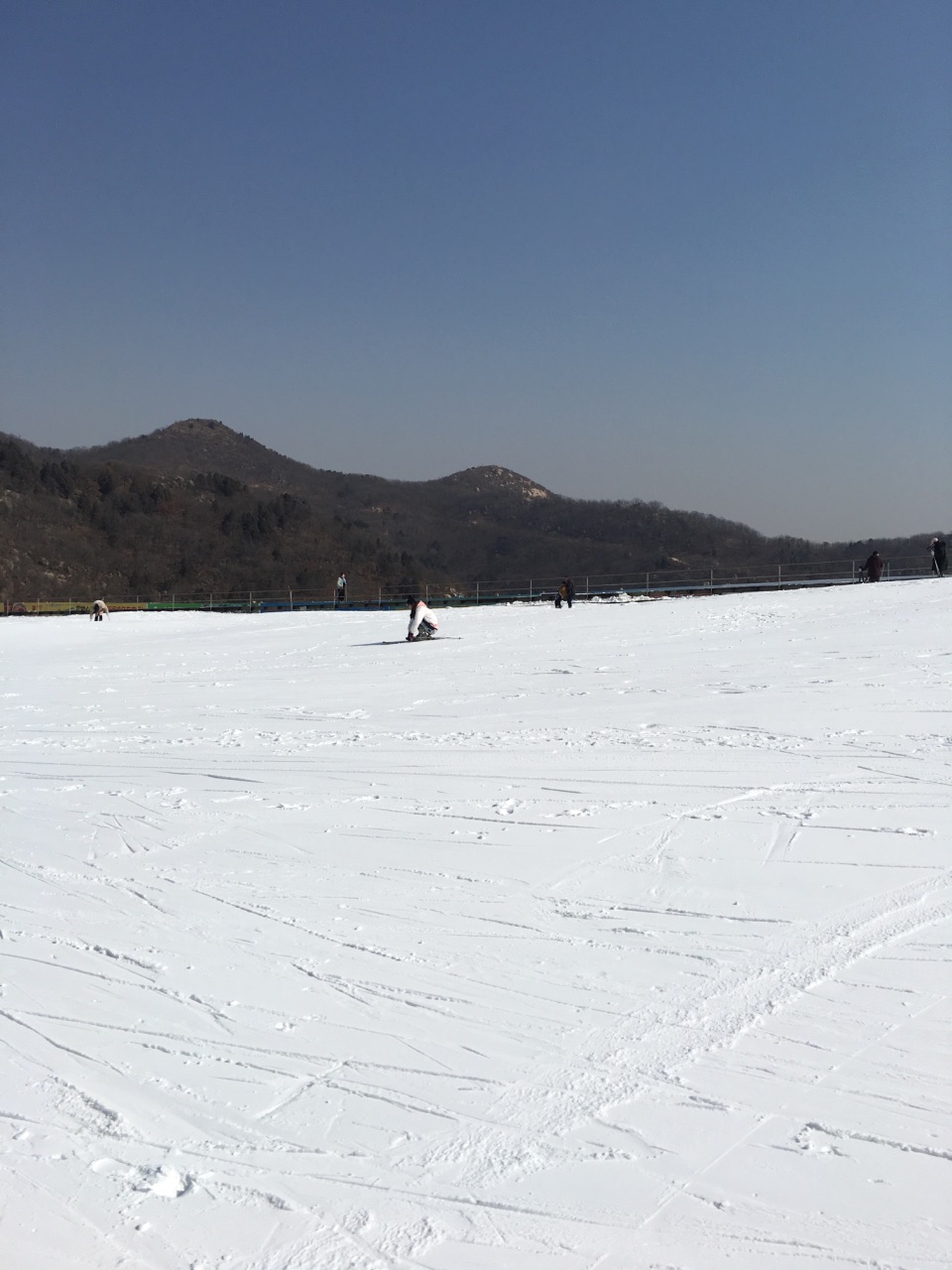 莲青山滑雪场门票图片