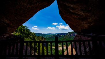 铜川陕甘边照金革命根据地旧址+薛家寨一日游