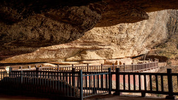 铜川陕甘边照金革命根据地旧址+薛家寨一日游