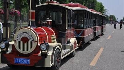 大明宫国家遗址公园观光小火车