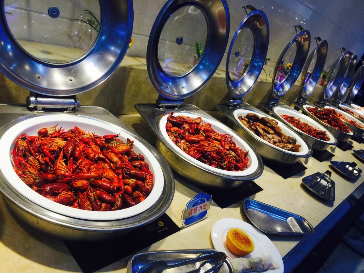 曼哈顿自助海鲜(百联滨江店)