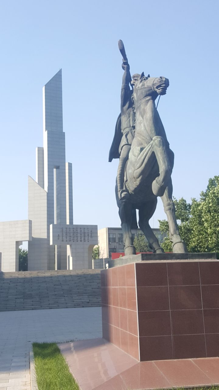 解放石家庄纪念碑图片