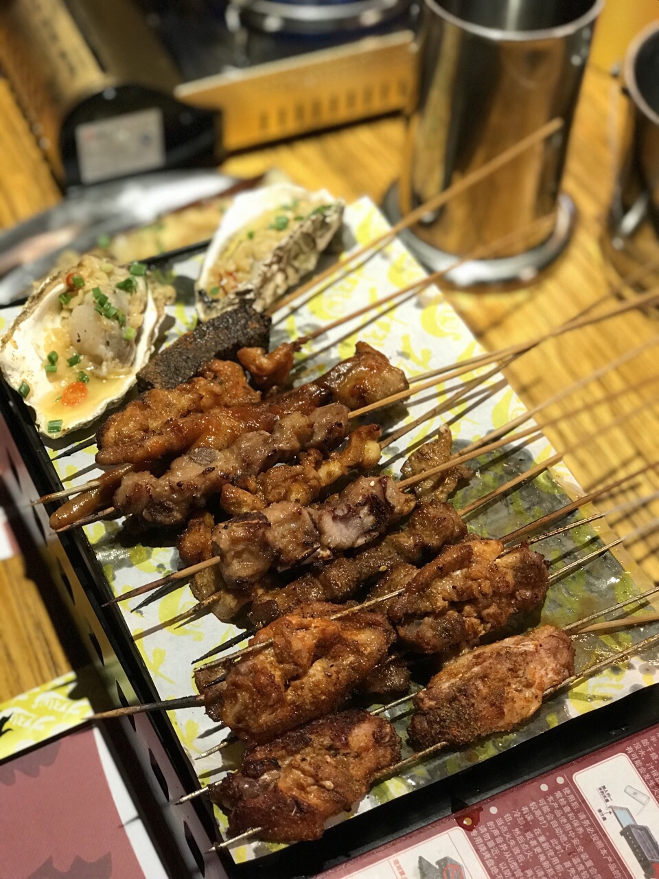 和平码头的九孔贝,深夜食堂好选择,当然晚餐就可以来撸串吃烧烤.