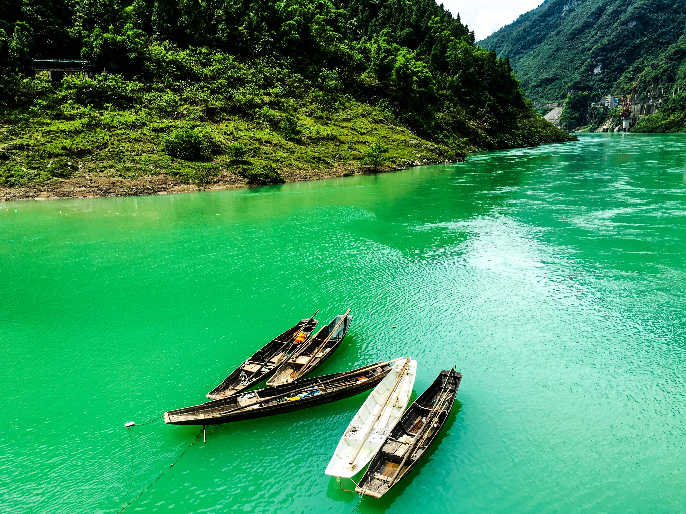 暂无评分 景点地址 重庆市-彭水苗族土家族自治县-阿依河景区内 景点