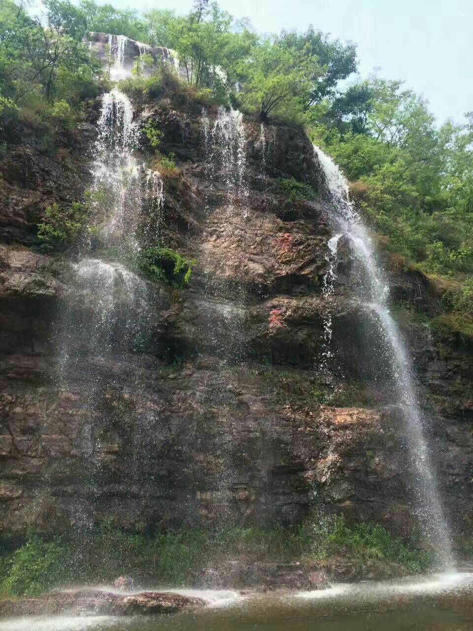 鹤鸣峡风景区