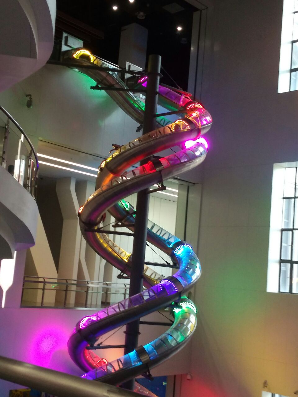 诚毅科技探索中心